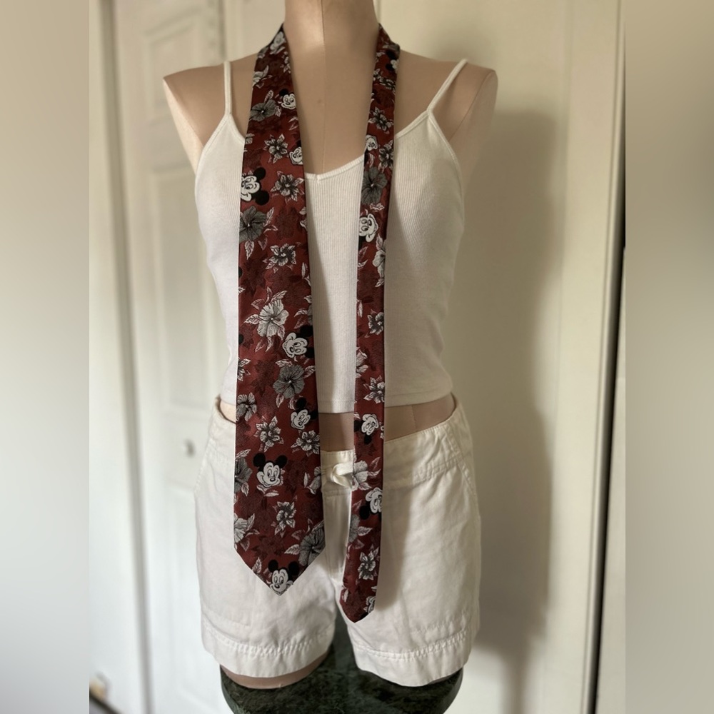Cervantes walt disney mickey hawaiian floral tie